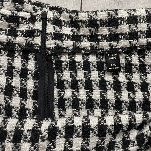 Shein Skirt Womens Sz 4XL Black Plaid Check Belted Zip Fleece Curve EUC - Picture 3 of 5